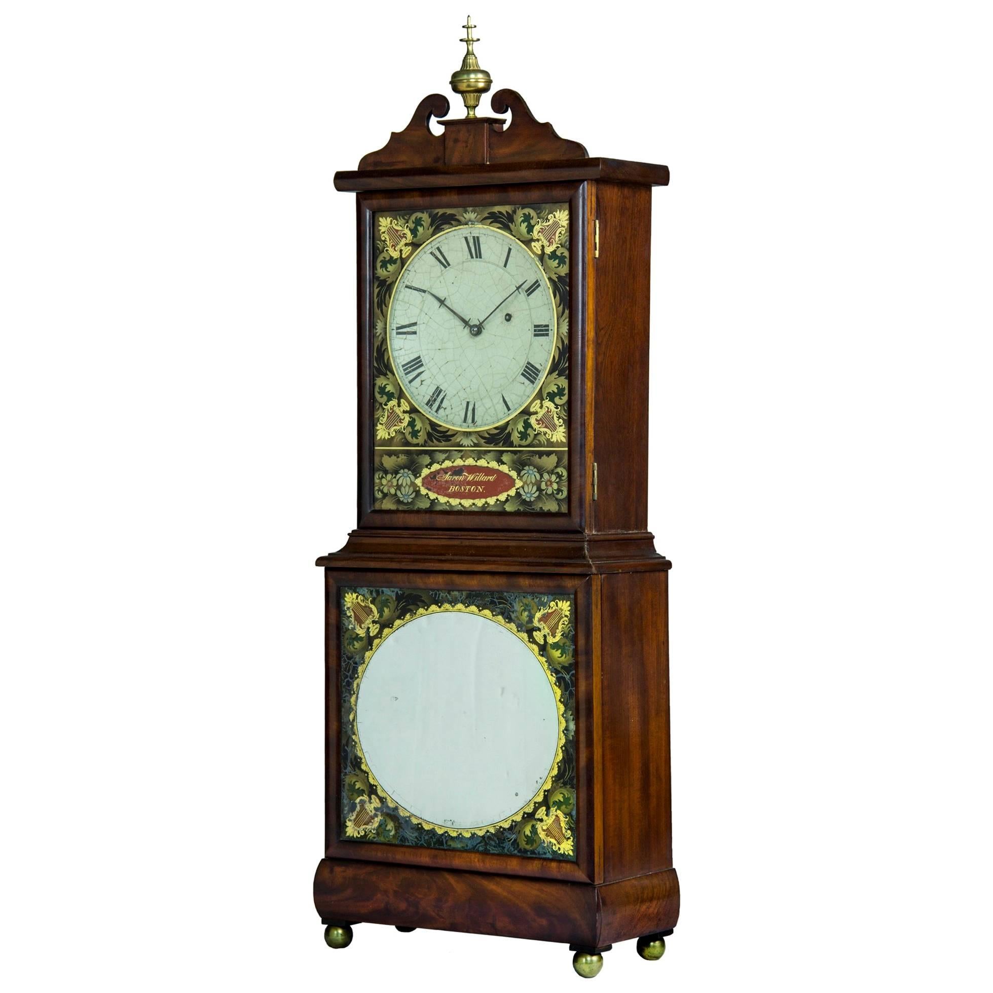 Fine Federal Mahogany and Eglomise Shelf Clock, Aarron Willard, c.1820 For Sale