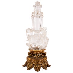 Vase chinois en cristal de roche sculpté du 19ème siècle