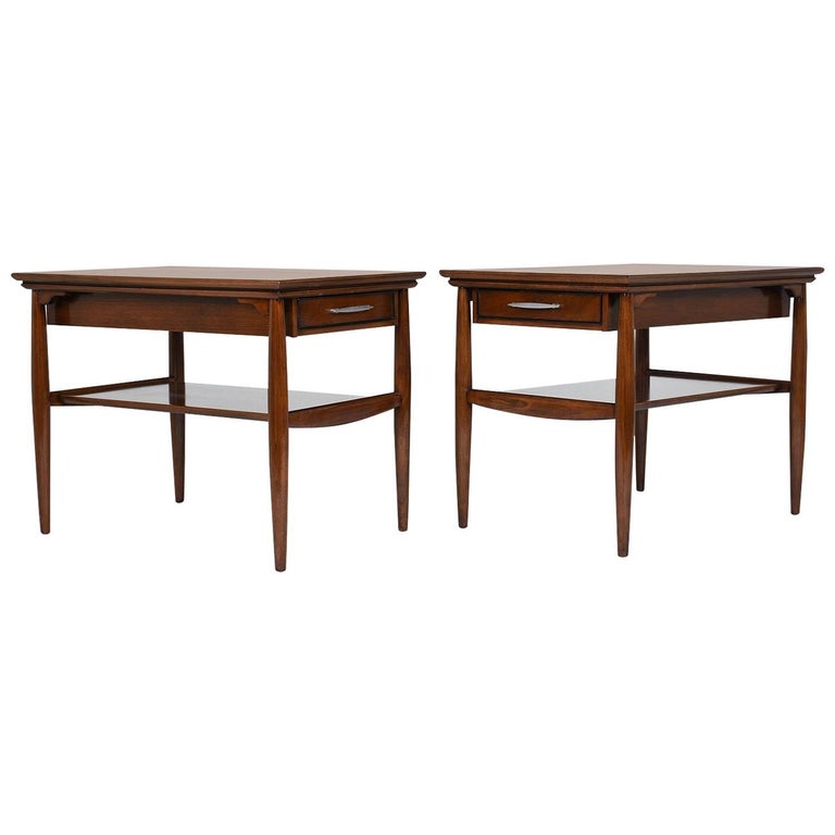 Pair of MidCentury Modern Side Tables at 1stDibs