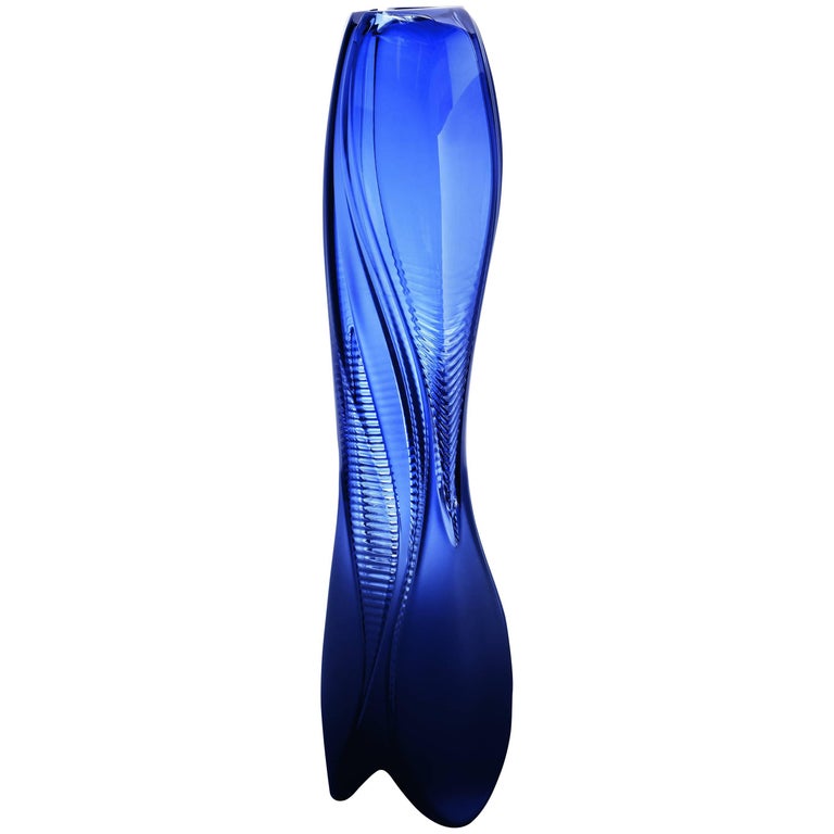 Lalique Zaha Hadid Visio Vase Midnight Blue Crystal Numbered Edition For Sale
