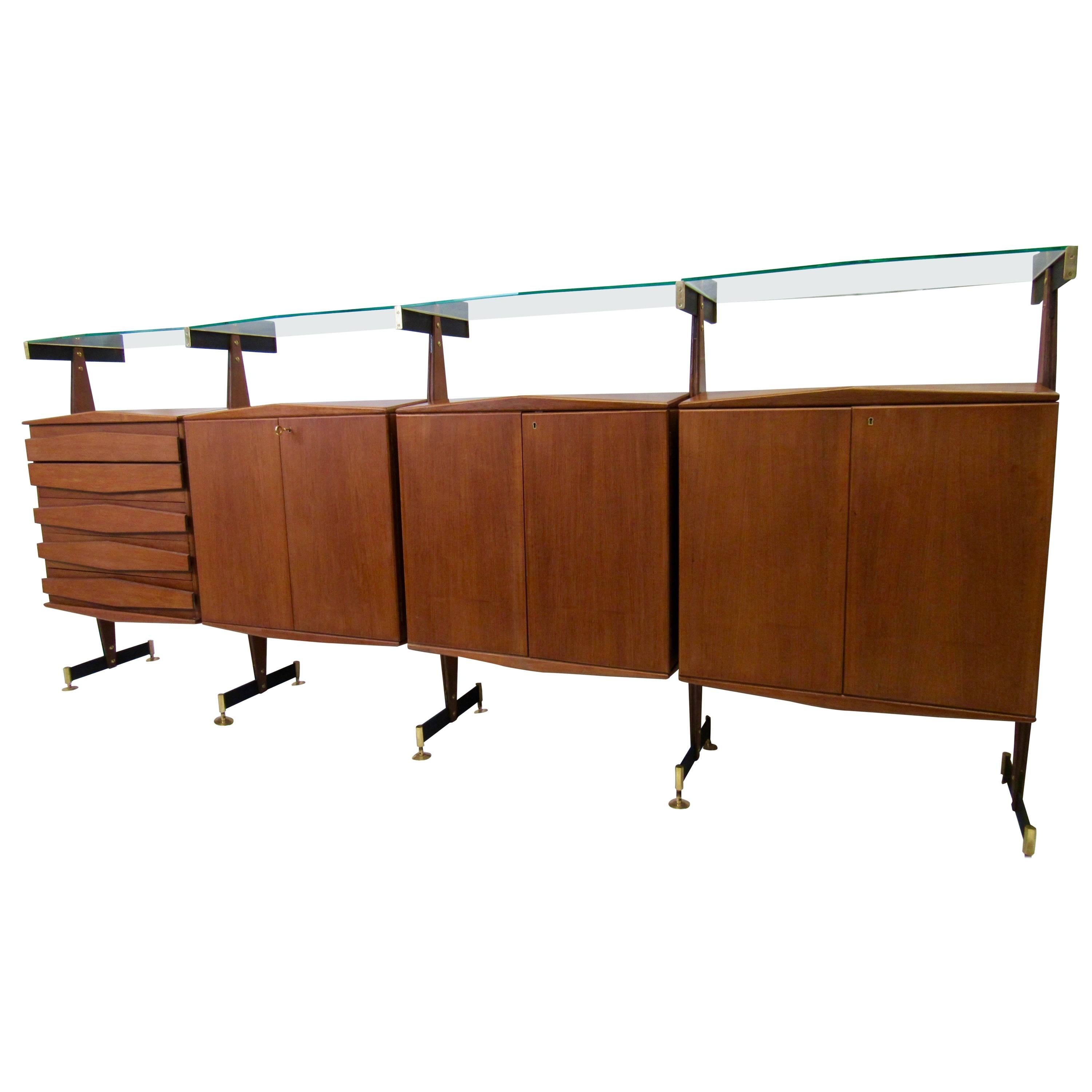 Vittorio Dassi Sideboard Hexagon Glass Shelves La Permanente Mobili Cantu 1950s