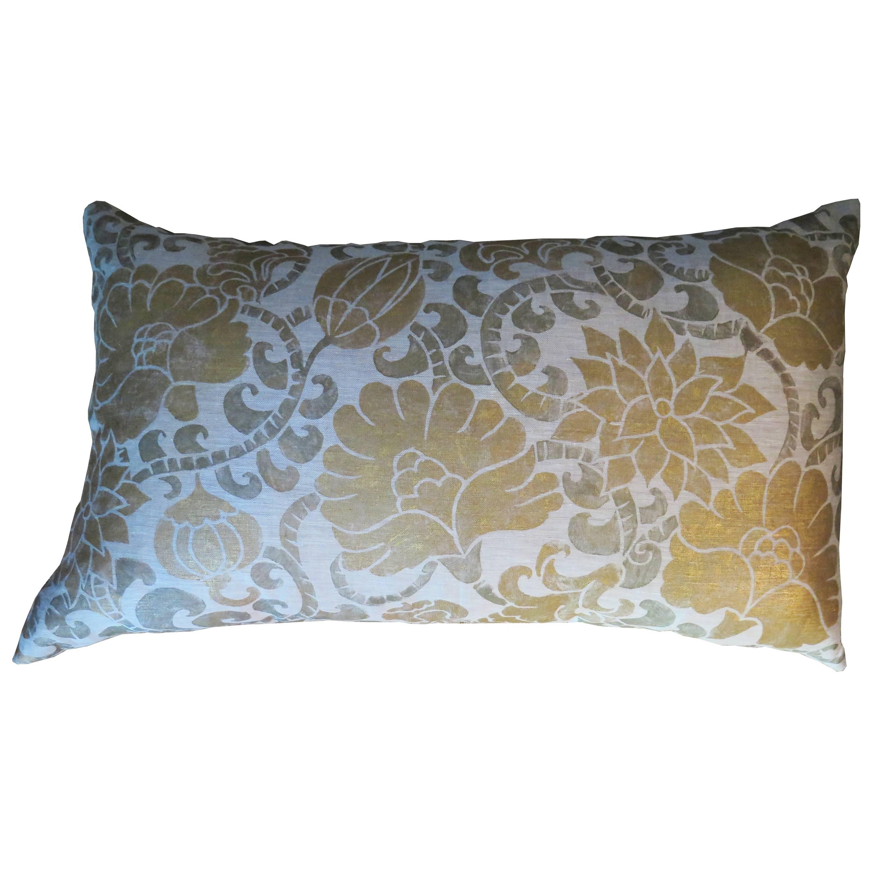 Venetian Linen Pillow For Sale