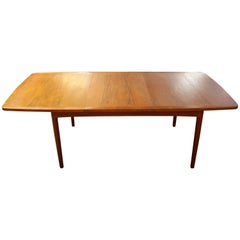 Mid-Century Modern Danish Teak Expandable Dining Table with Leaf Worts Mobler