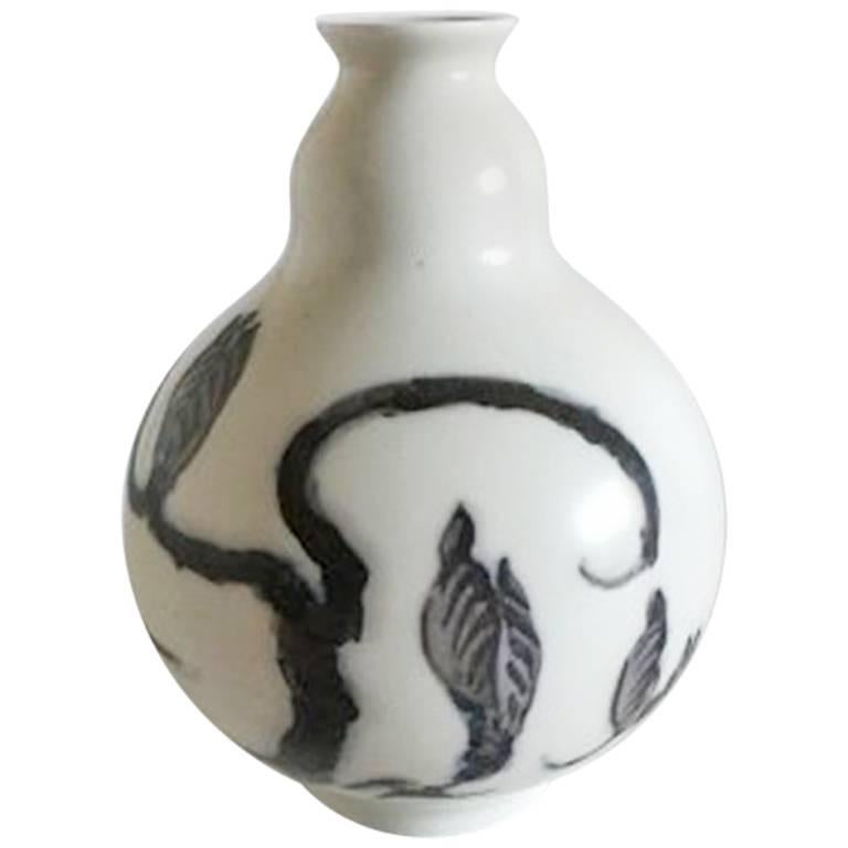 Bing & Grondahl Art Nouveau Unique Vase by Jo Ann Locher #711