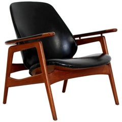 Mid-Century Modern Danish Black Vinyl & Teak Lounge Chair Arne Vodder Attributed