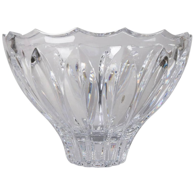 Contemporary Baccarat School Tulip Form Crystal Vase, 20th Century at