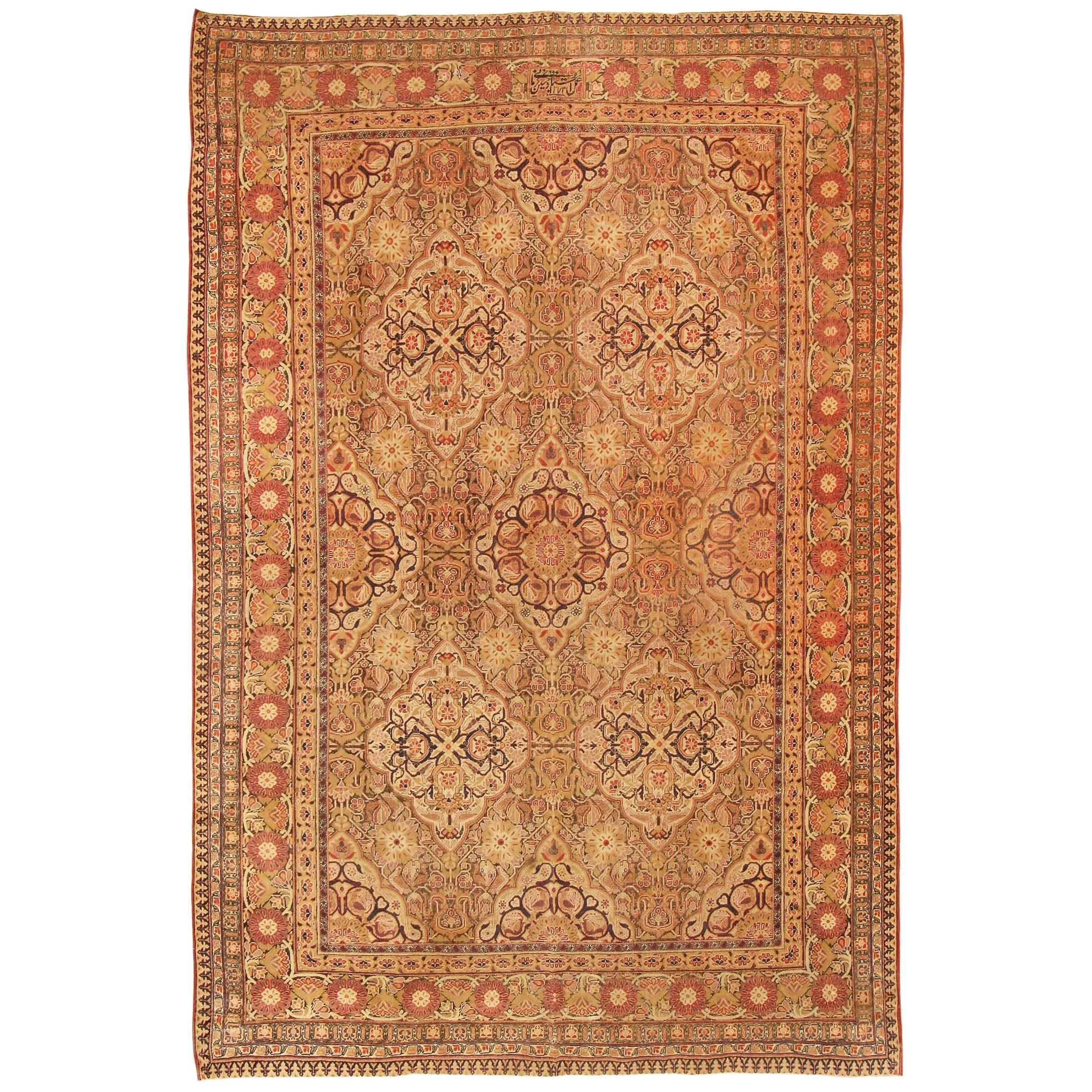 Antique Kerman Persian Rug. Size: 8 ft 9 in x 13 ft 1 in (2.67 m x 3.99 m)