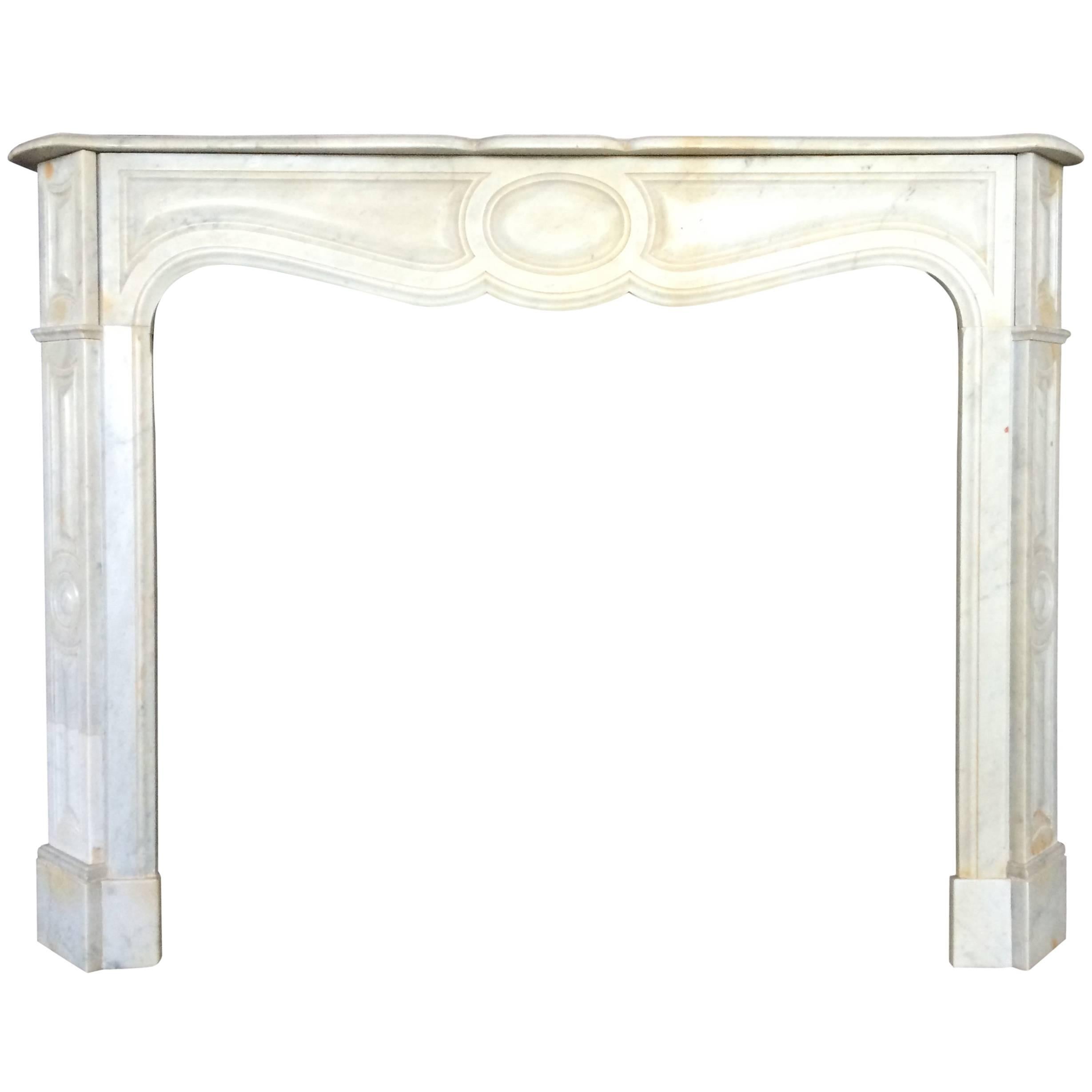 French Antique White Marble Fireplace Louis XV Style 19th Century, Paris, France For Sale