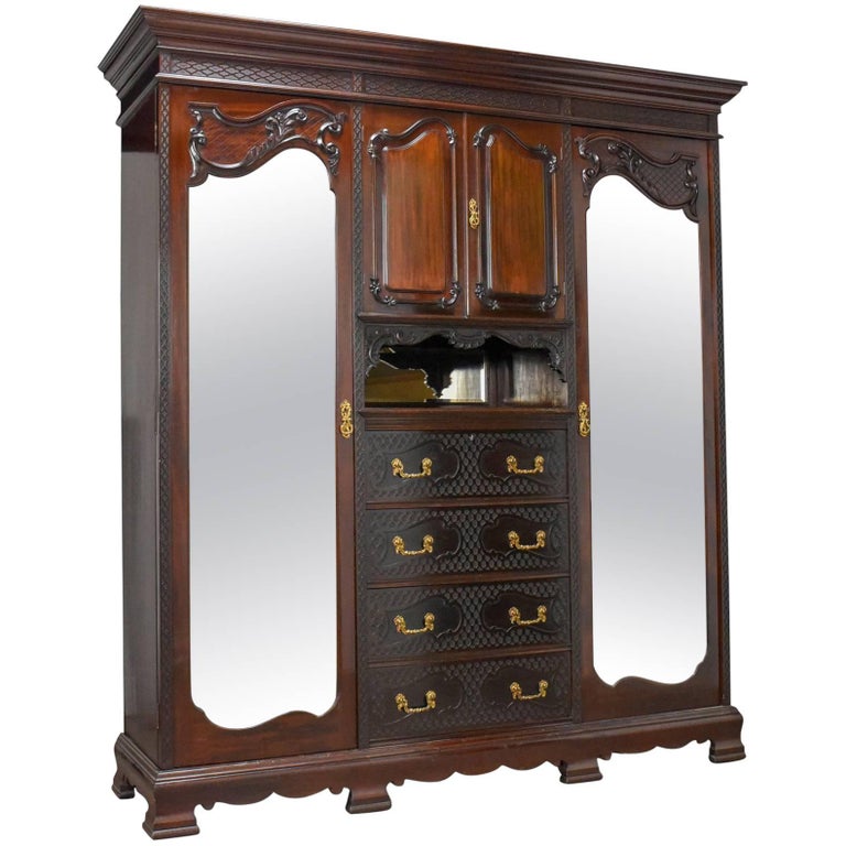 Antique Wardrobe, Carved Mahogany, English, Compactum, Edwardian Antique Wardrobe, Carved Mahogany, English, Compactum, Edwardian circa 1910 For Sale - Antique Wardrobe, Carved Mahogany, English, Compactum, Edwardian