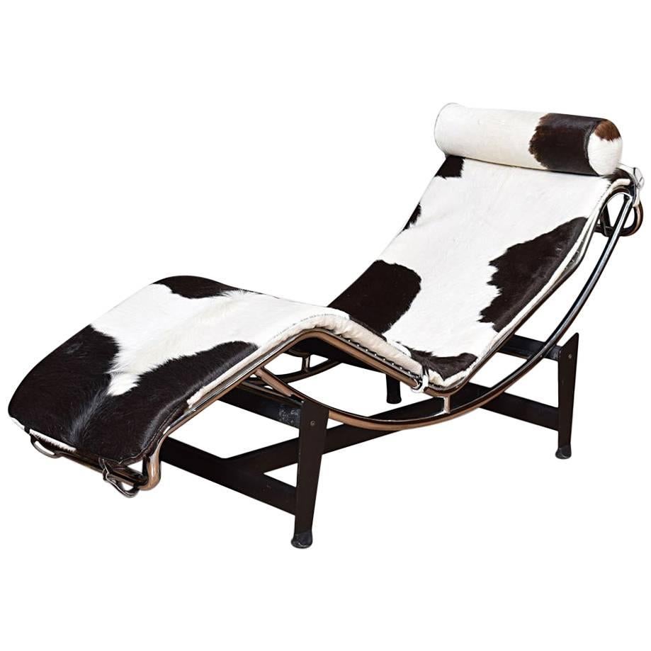 Charles Le Corbusier Inspired LC4 Black and White Pony Recliner