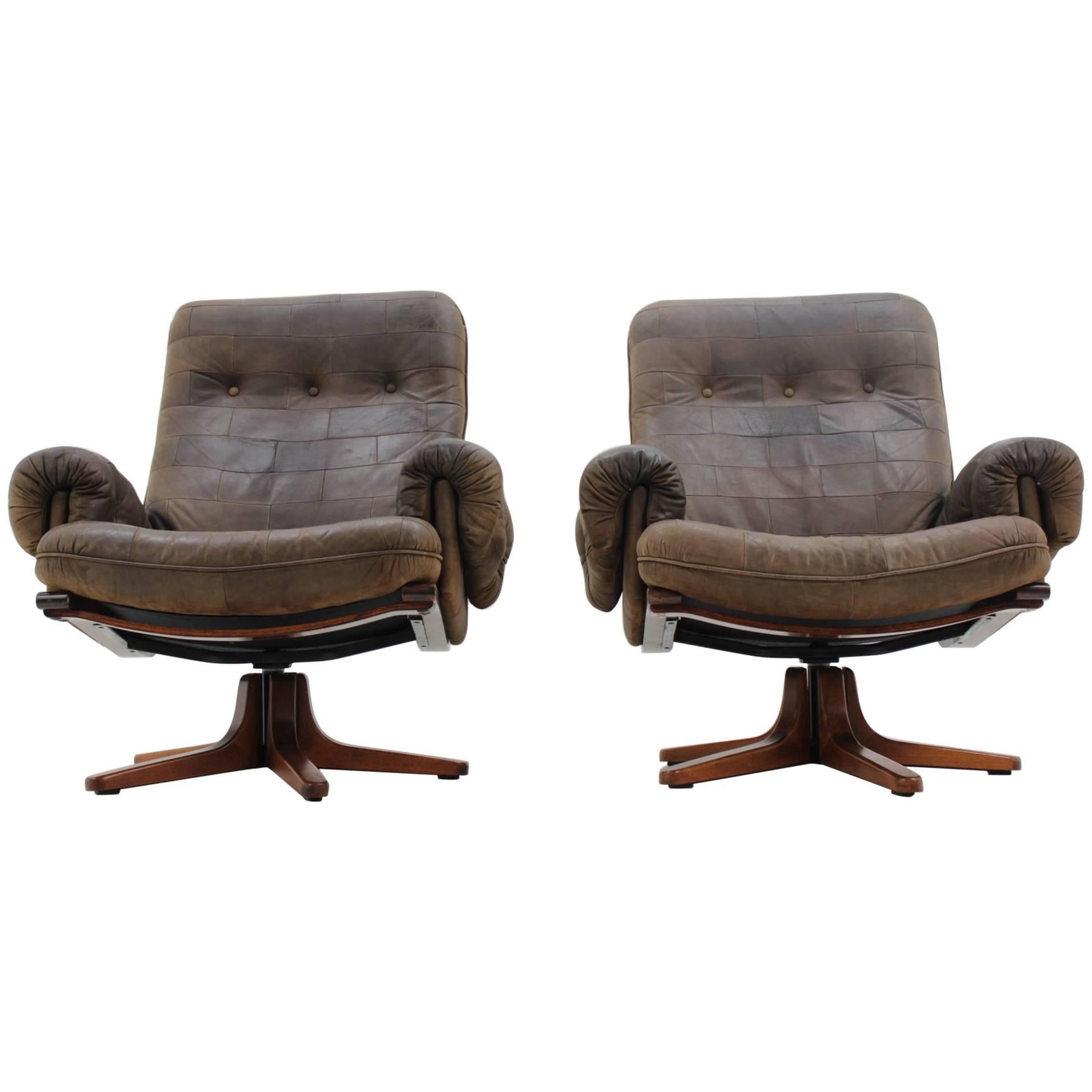 Pair of Scandinavian Design Leather Armchairs