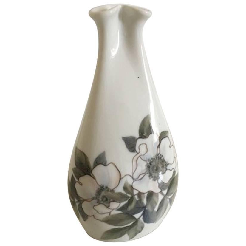 Bing and Grondahl Art Nouveau Vessel Vase No 3171/58 For Sale at 1stDibs