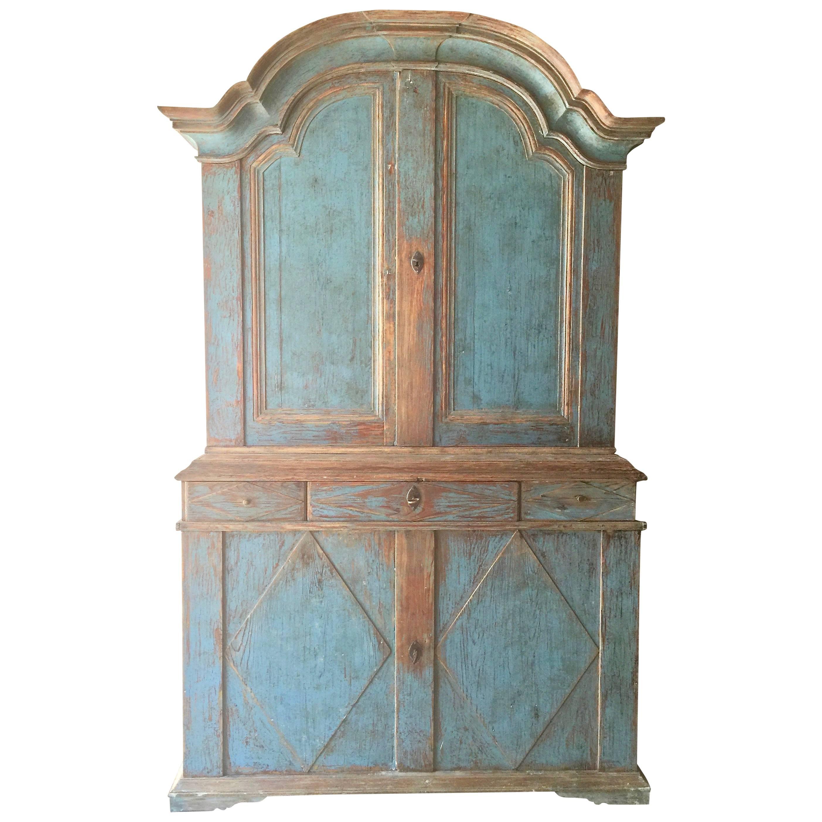18th Century Rococo Period Cabinet