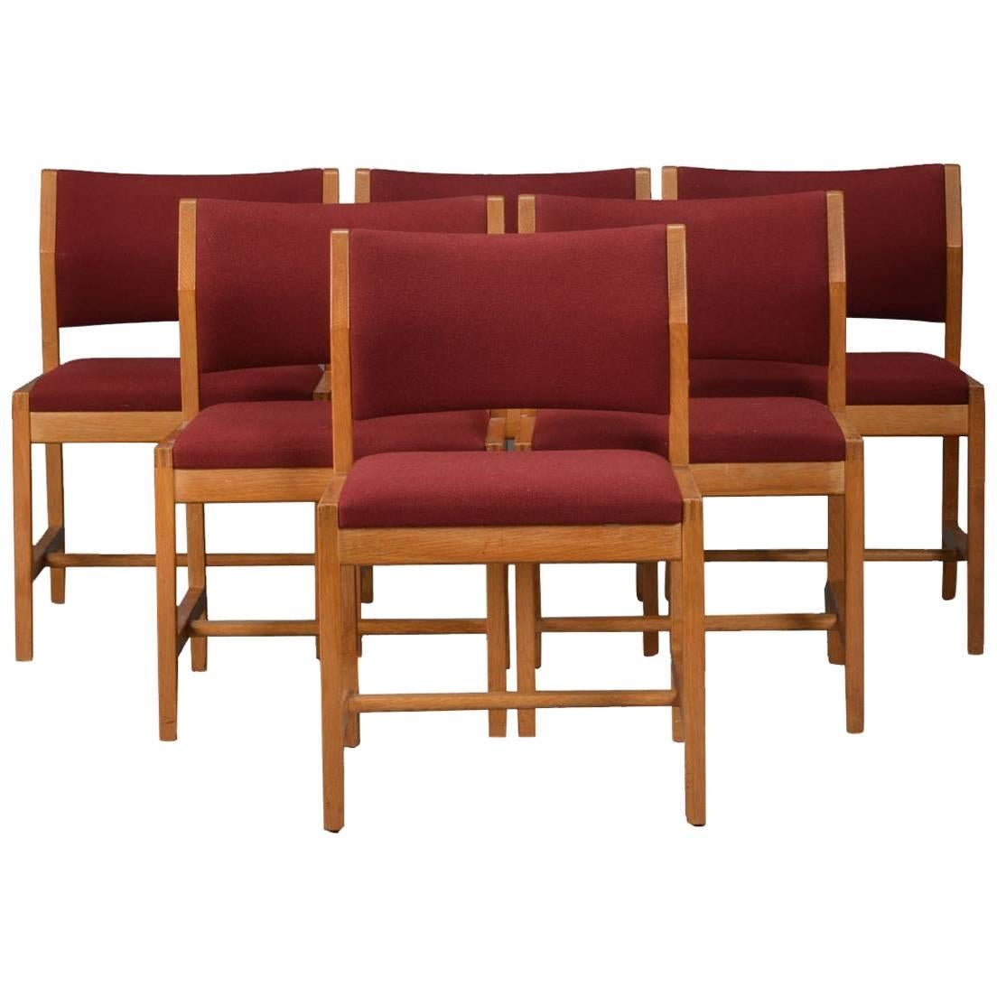 1970s Borge Mogensen Set of Six Model 3241 Dining Chairs in Oak