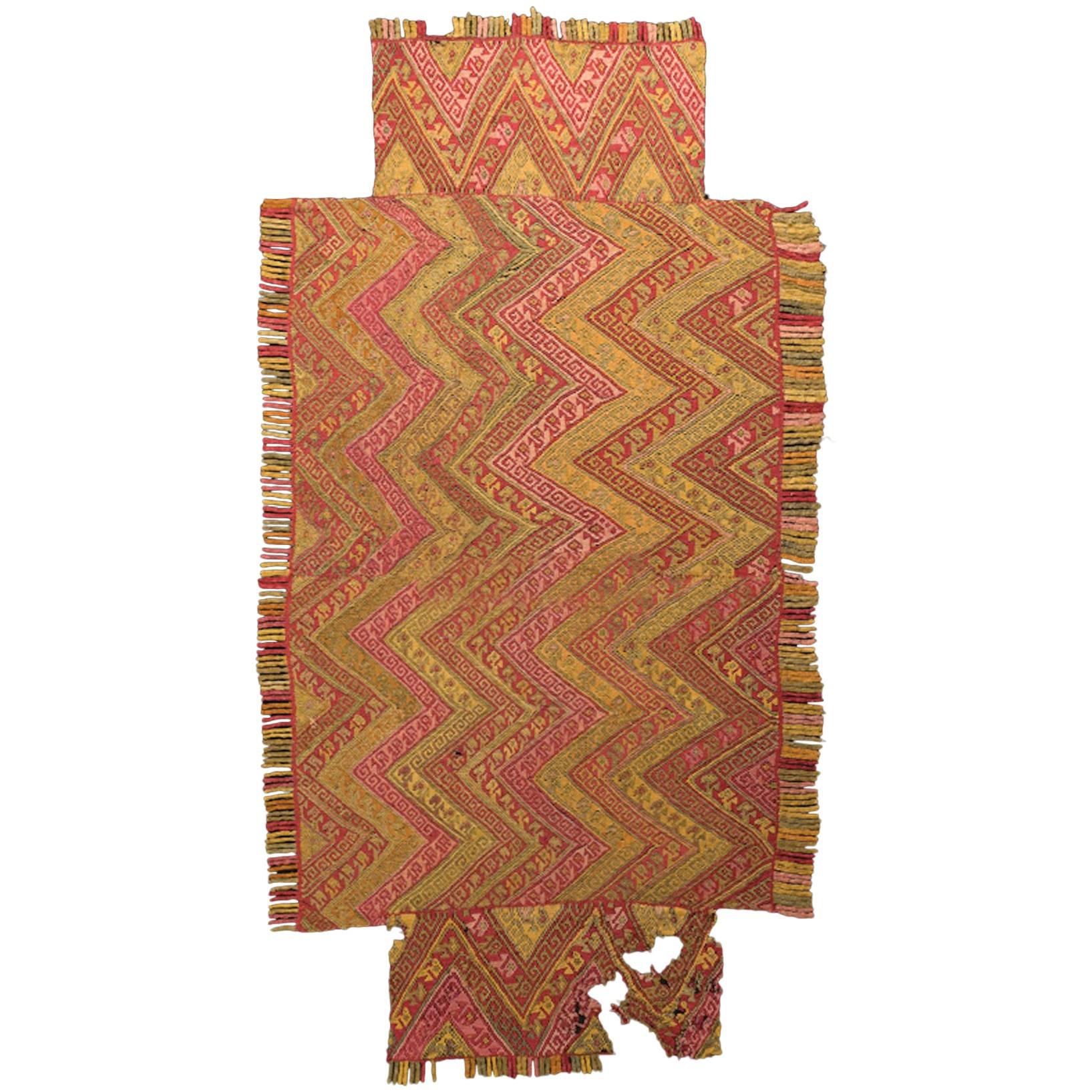 Textile de Chimu précolombien, motif de méandre et frange, Pérou vers 900 à 1300 avant J.-C.