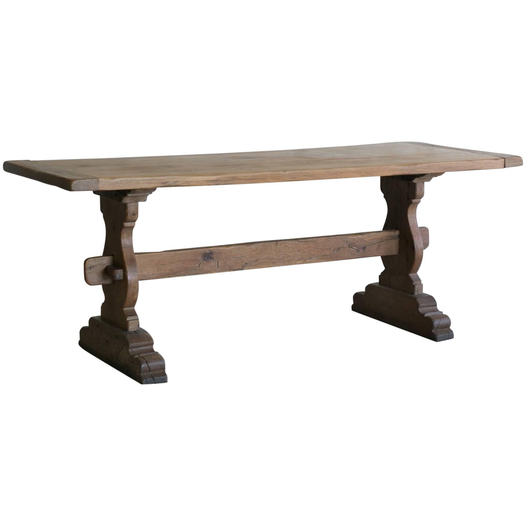 Early 20th Century Vintage Oak Dining Table