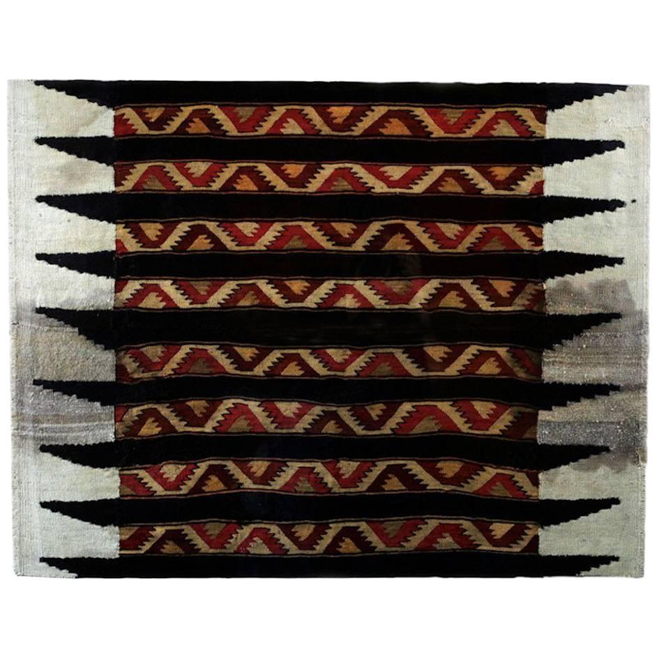 Pre-Columbian Inca Complete Uncu Textile, Peru 1300-1500 AD, Ex Guillot-Muñoz