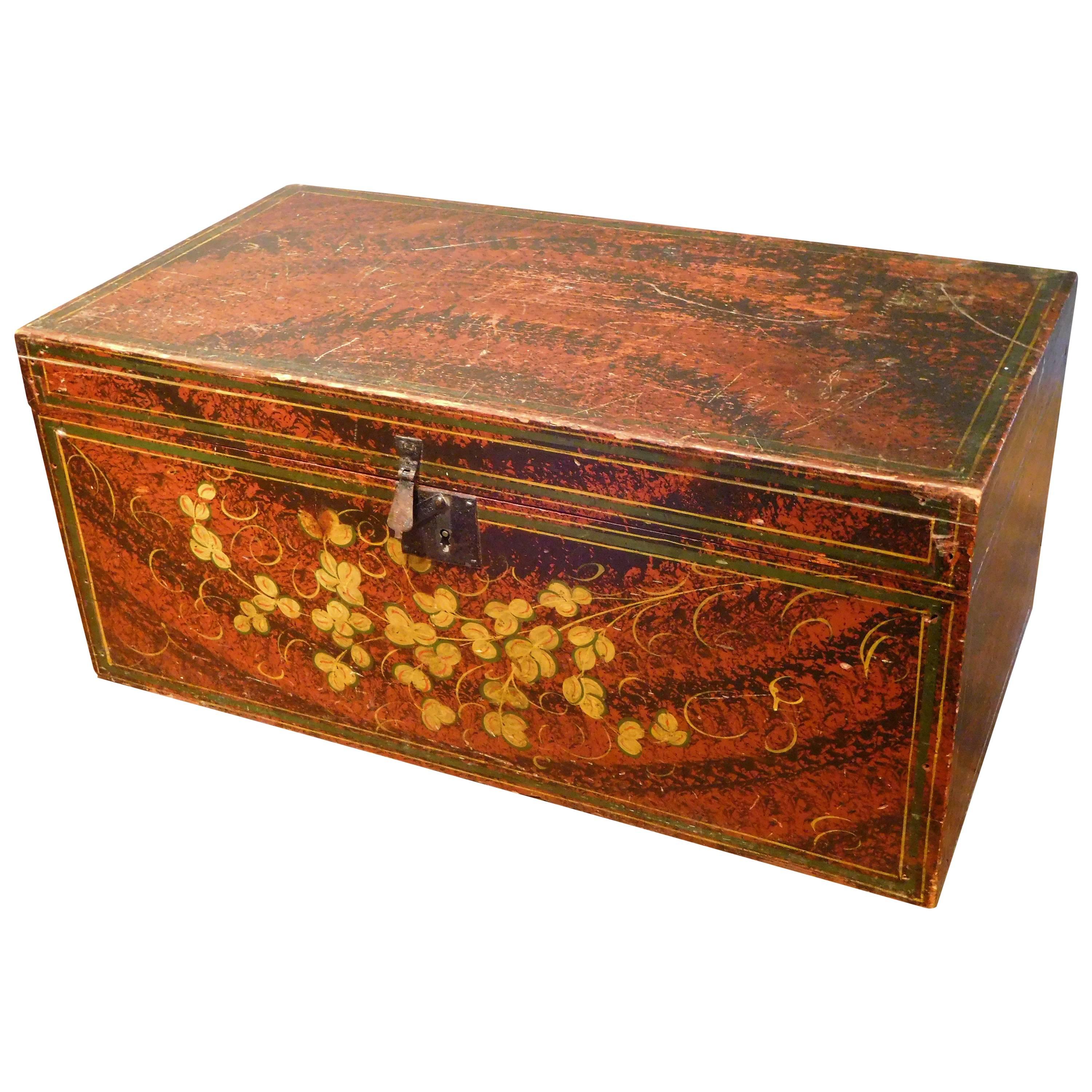 Decorated Storage or Document Box, New England Folk Art, Mid-19th Century For Sale