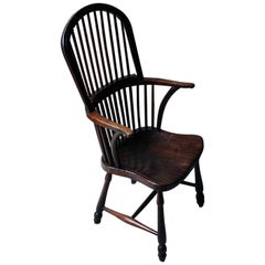 Antique Rare and Exceptional George III Hoop-Back Walnut Windsor Armchair, circa 1790