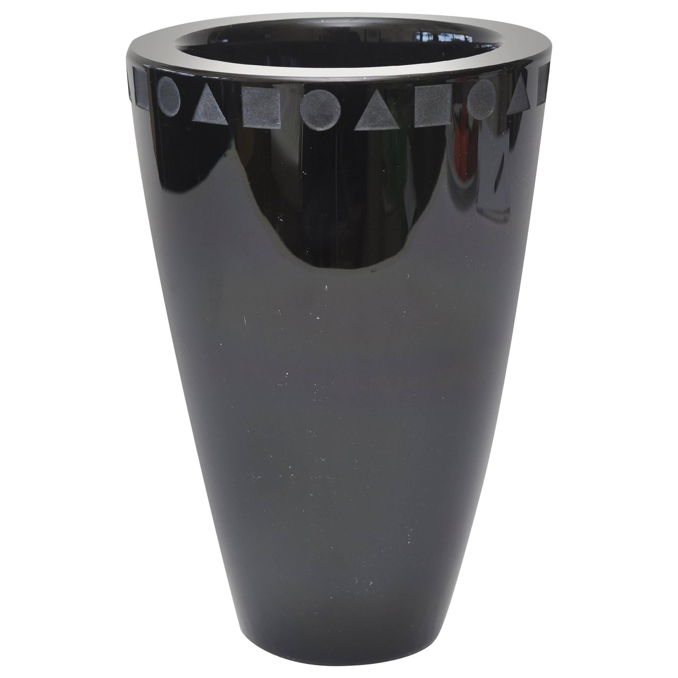 Ward Bennett für Sasaki Amethyst Black Glass Modernist Vase