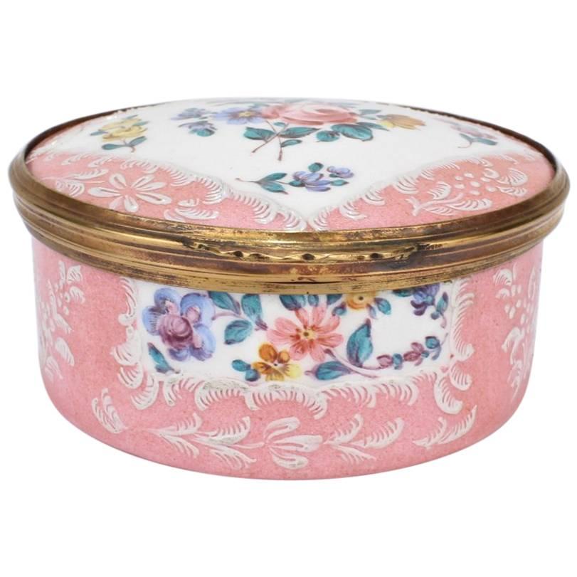 Antique Round 18th Century English Battersea Bilston Pink Enamel Table Snuff Box For Sale