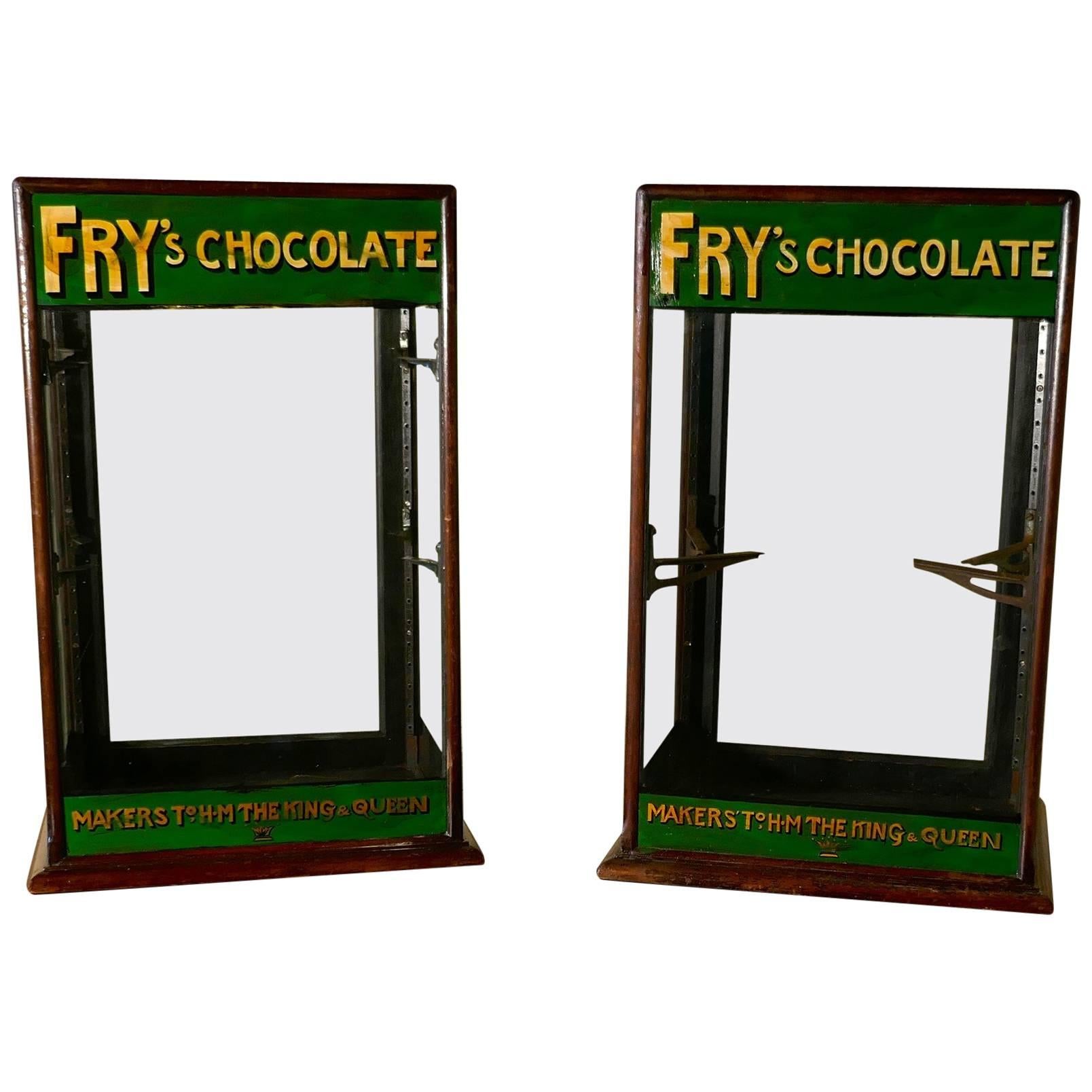 Paire de vitrines de comptoir Fry's de l'époque édouardienne, magasin de confiserie en vente