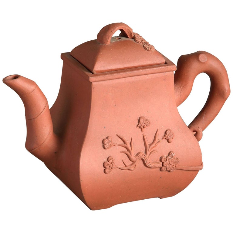 20th Century Yi Xing Teapot For Sale at 1stDibs