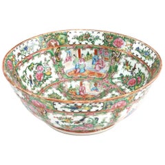 19th Century Chinese Export Rose Medallion Bowl