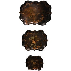 Set of Three Graduated Papier Mâché Trays Attributed to Jennens and Bettridge