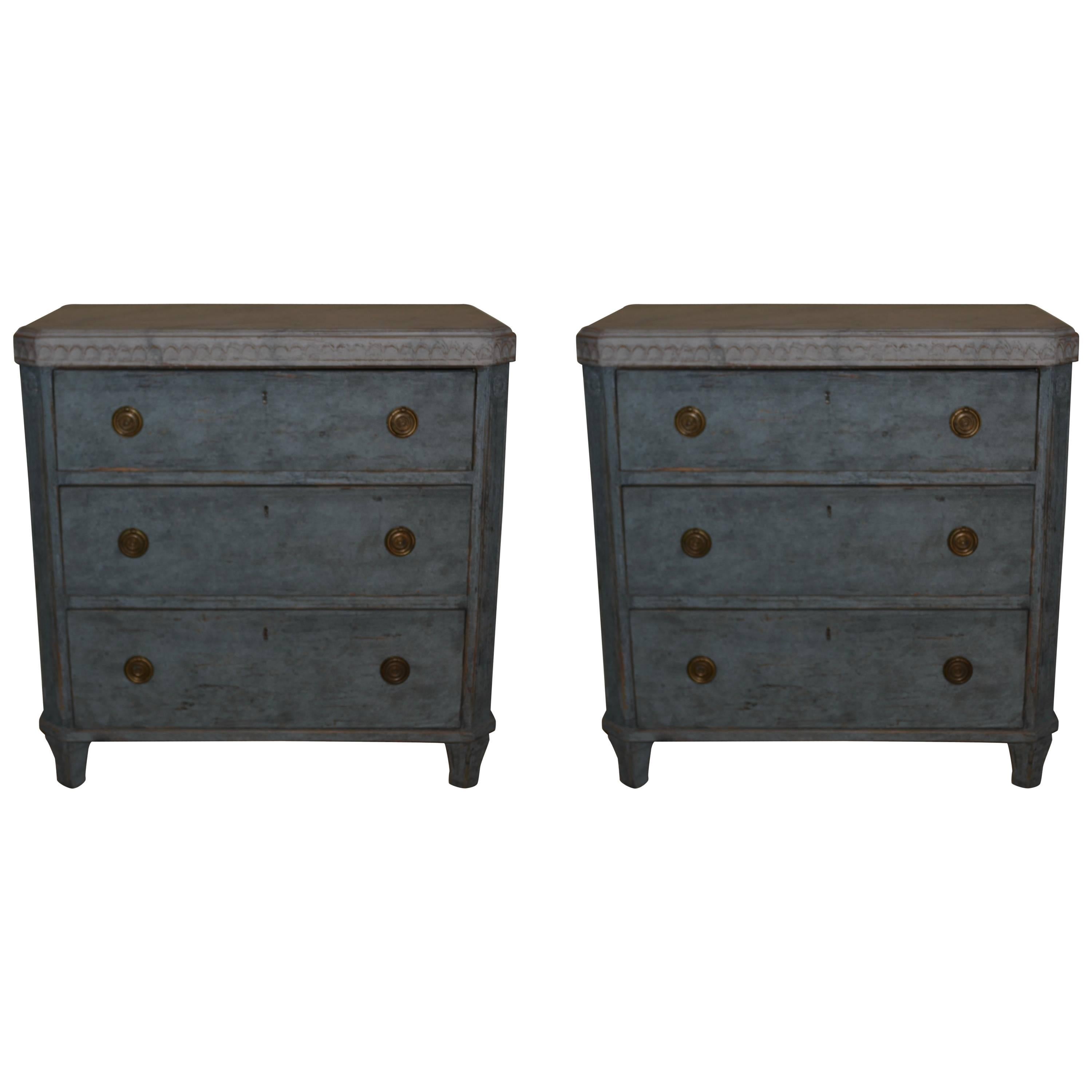 Pair of 19th Century Swedish Gustavian Painted Chests For Sale