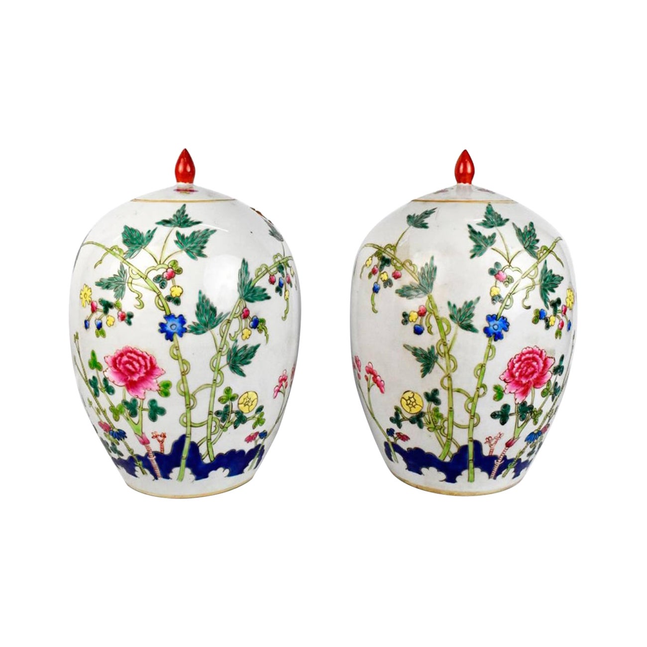 1950s, Pair of Oriental Urns with Flower Decorations For Sale