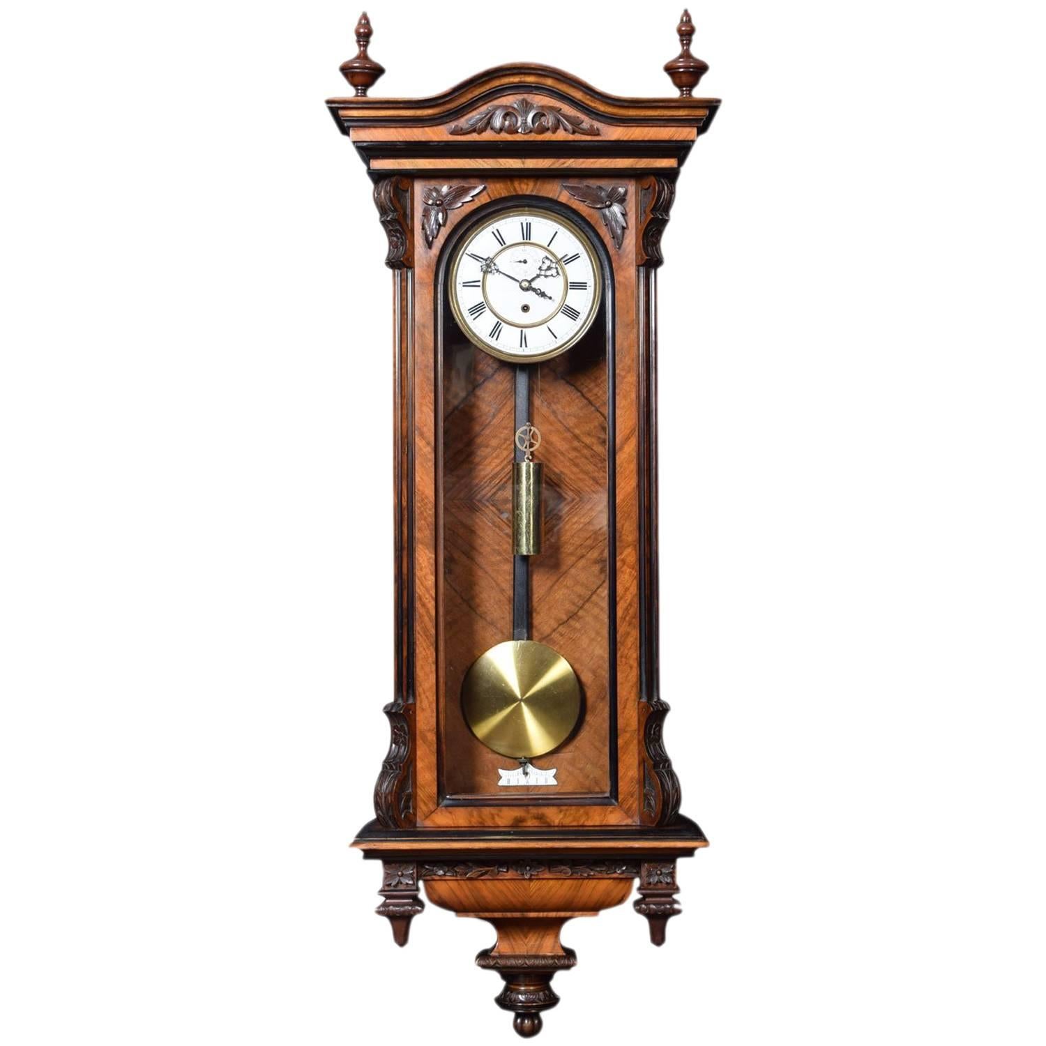 Single weight Vienna wall clock