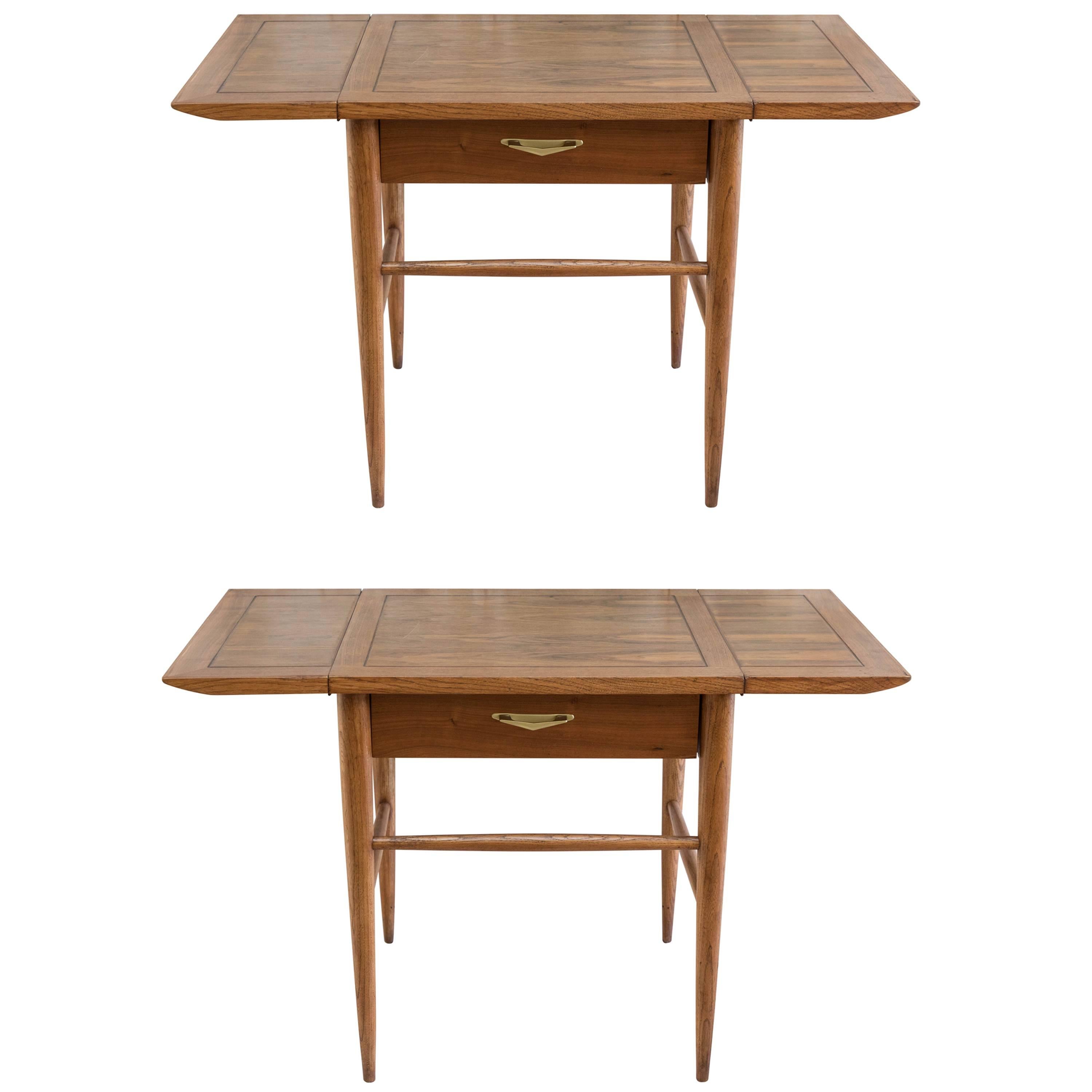 Pair of Vintage Lane and Side Tables with Expandable Sides For Sale