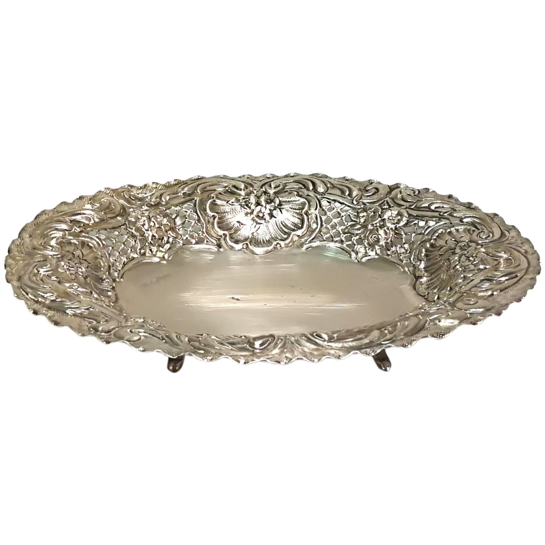Centro de mesa de plata repujada