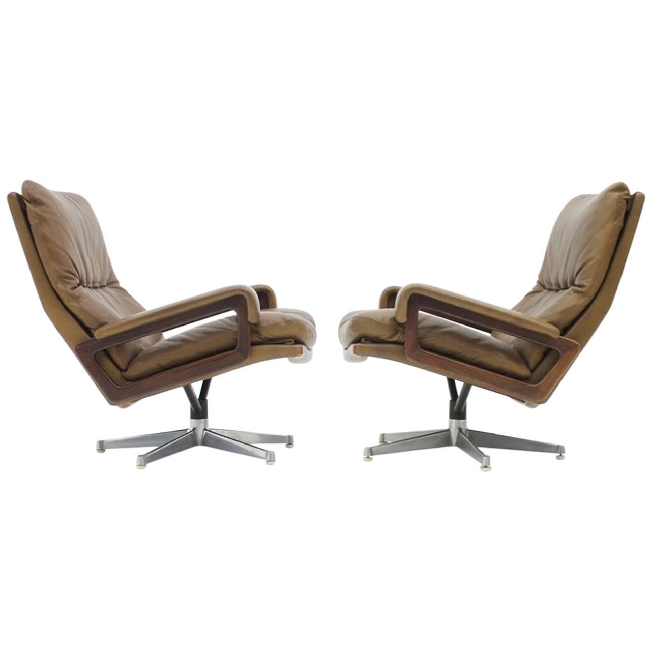 Pair of Lounge Chairs 'King' by André Vandenbeuck for Strässle Switzerland, 1965 For Sale