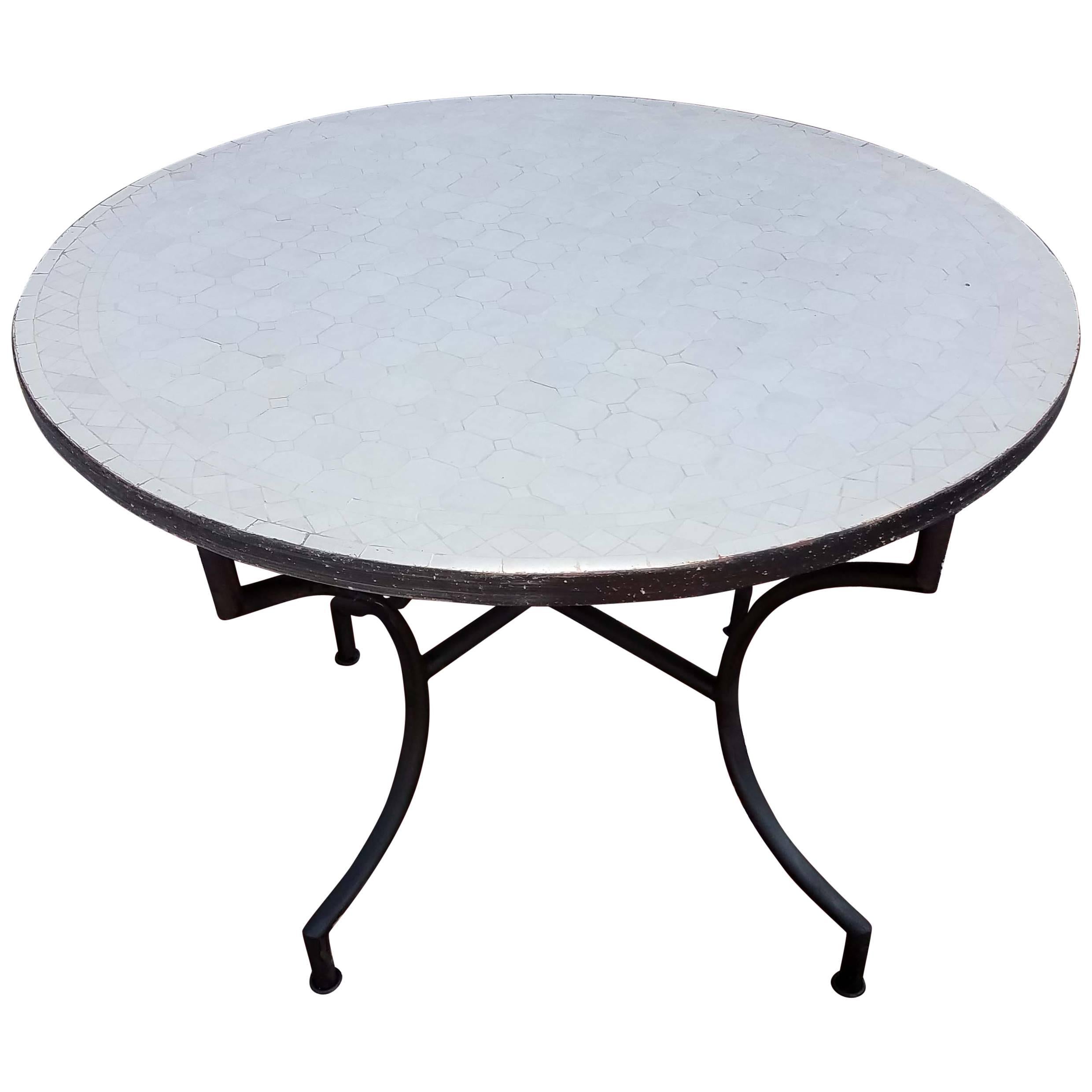 Moroccan Mosaic Table, CR4 Pattern For Sale