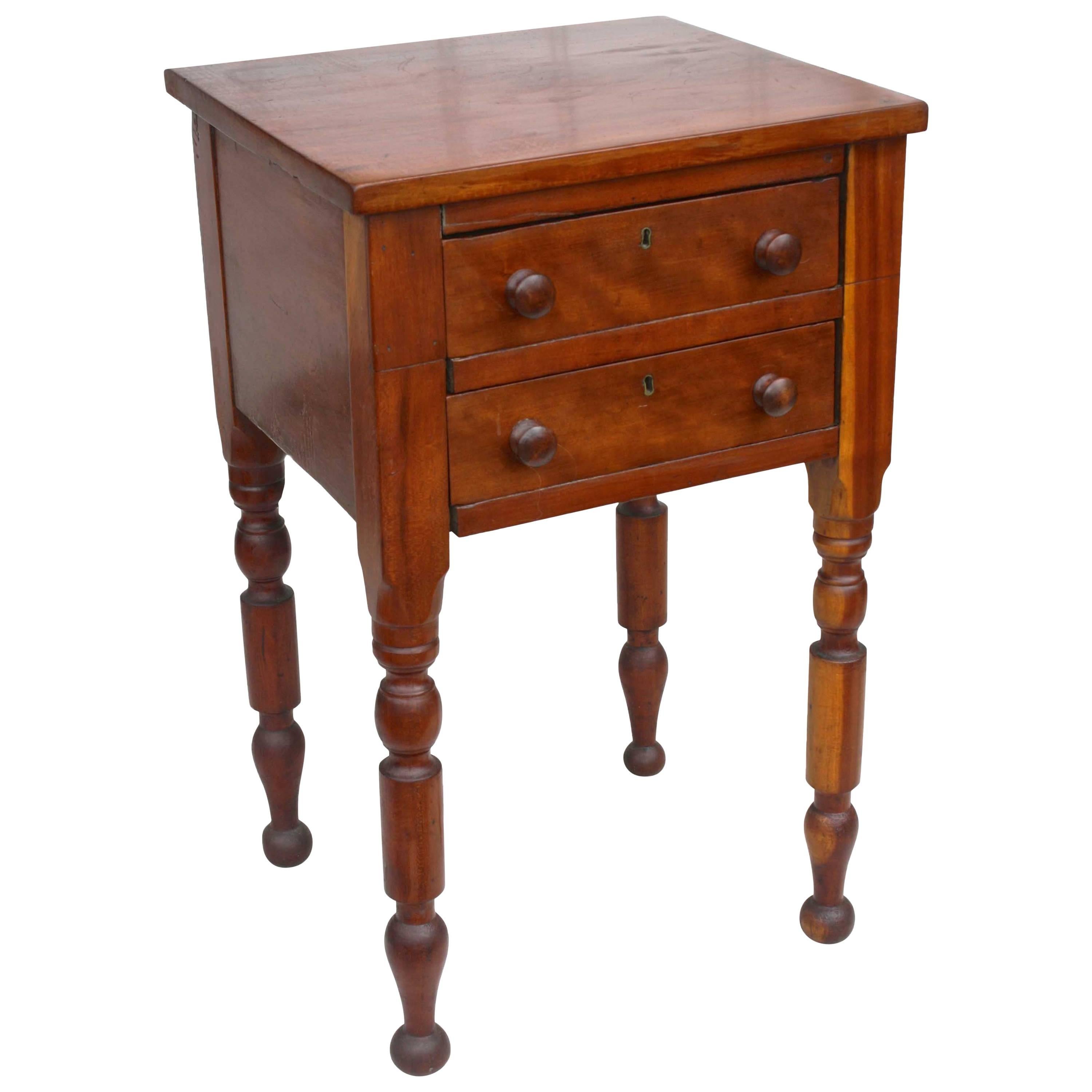 American Classical Baluster Legged Cherrywood Side Table For Sale