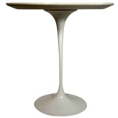 Midecntury Occasional Table Tulip by Eero Saarinen for Knoll International