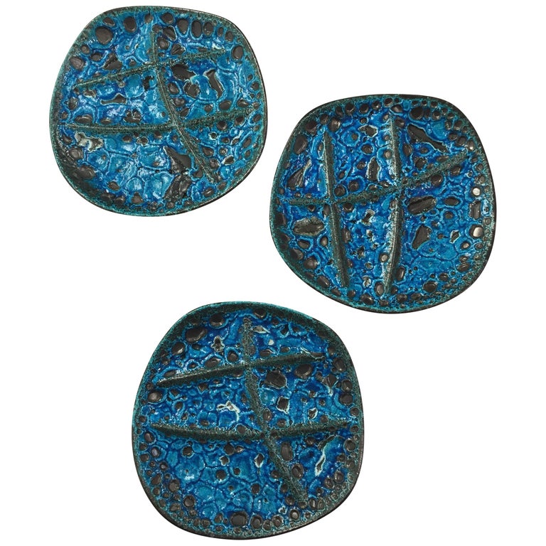 Vintage French Set of Three Glazed Painted Stoneware Plates in Blue