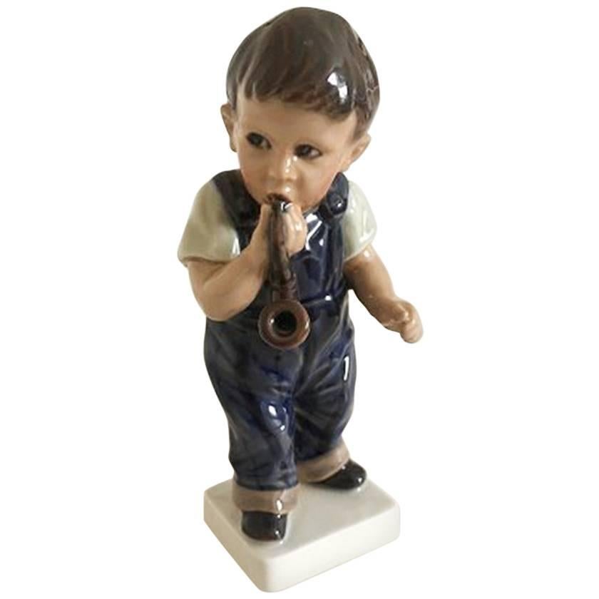 Dahl Jensen Figurine of a Boy with Pipe #1027 For Sale