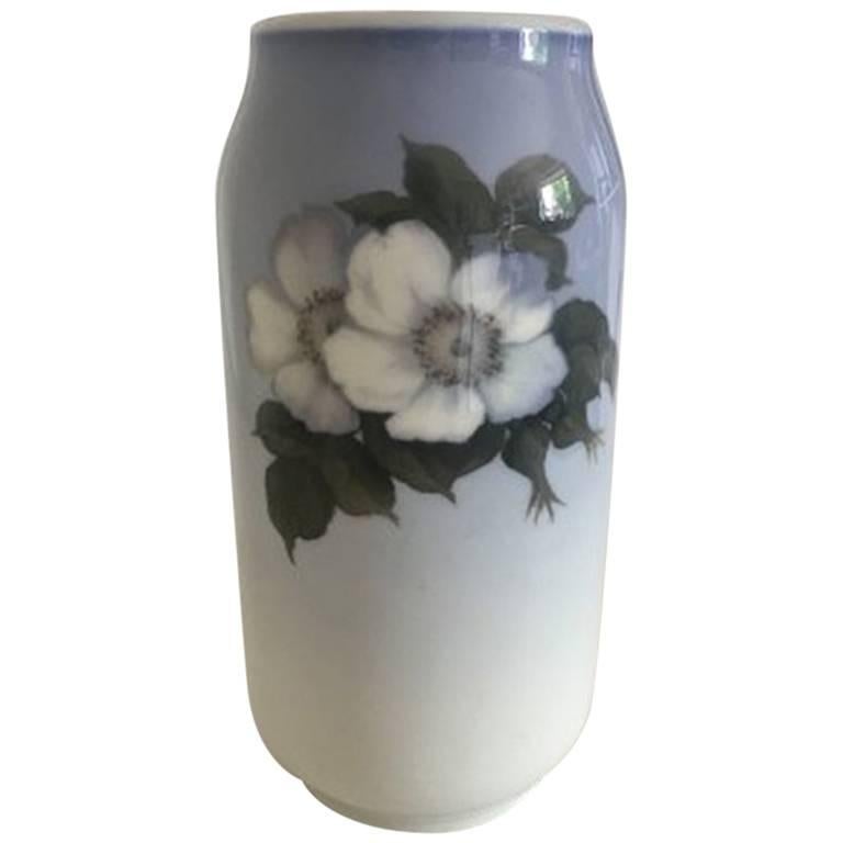 Royal Copenhagen Vase #693/2304 with a Motif of Two White Roses and a Bee