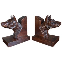 Antique Early 20th Century Quality Carved Chestnut Dog Bust Bookends on an Oak Base