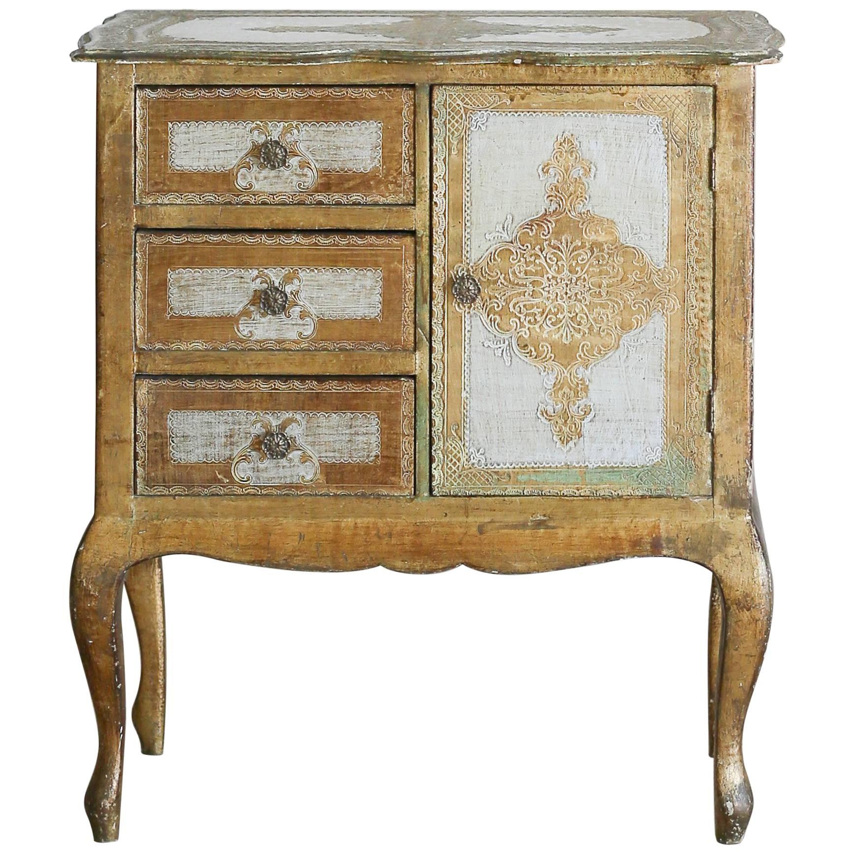 Early 19th Century Florentine Nightstand For Sale