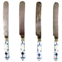 Antique Blue Fluted Plain, Four Dinner Knives from Royal Copenhagen / Raadvad