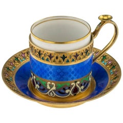 Antike russische Demitasse aus massivem Silber und Emaille mit Untertasse:: um 1890