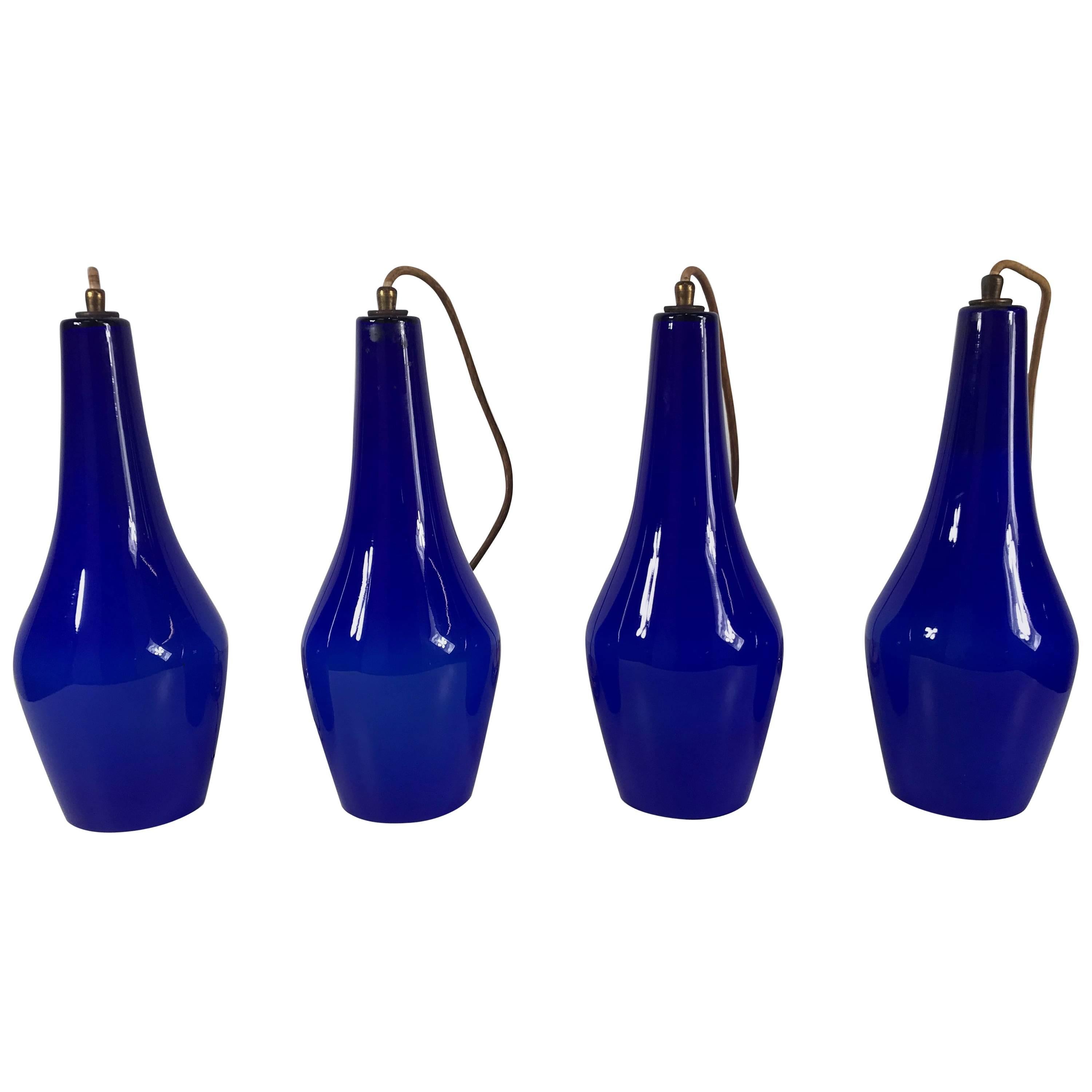 Four Matching Vistosi Pendant Lamps, 1960 For Sale