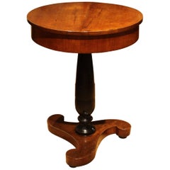 Italian Empire Period Round Pedestal Center Table in Walnut and Ebonized Wood