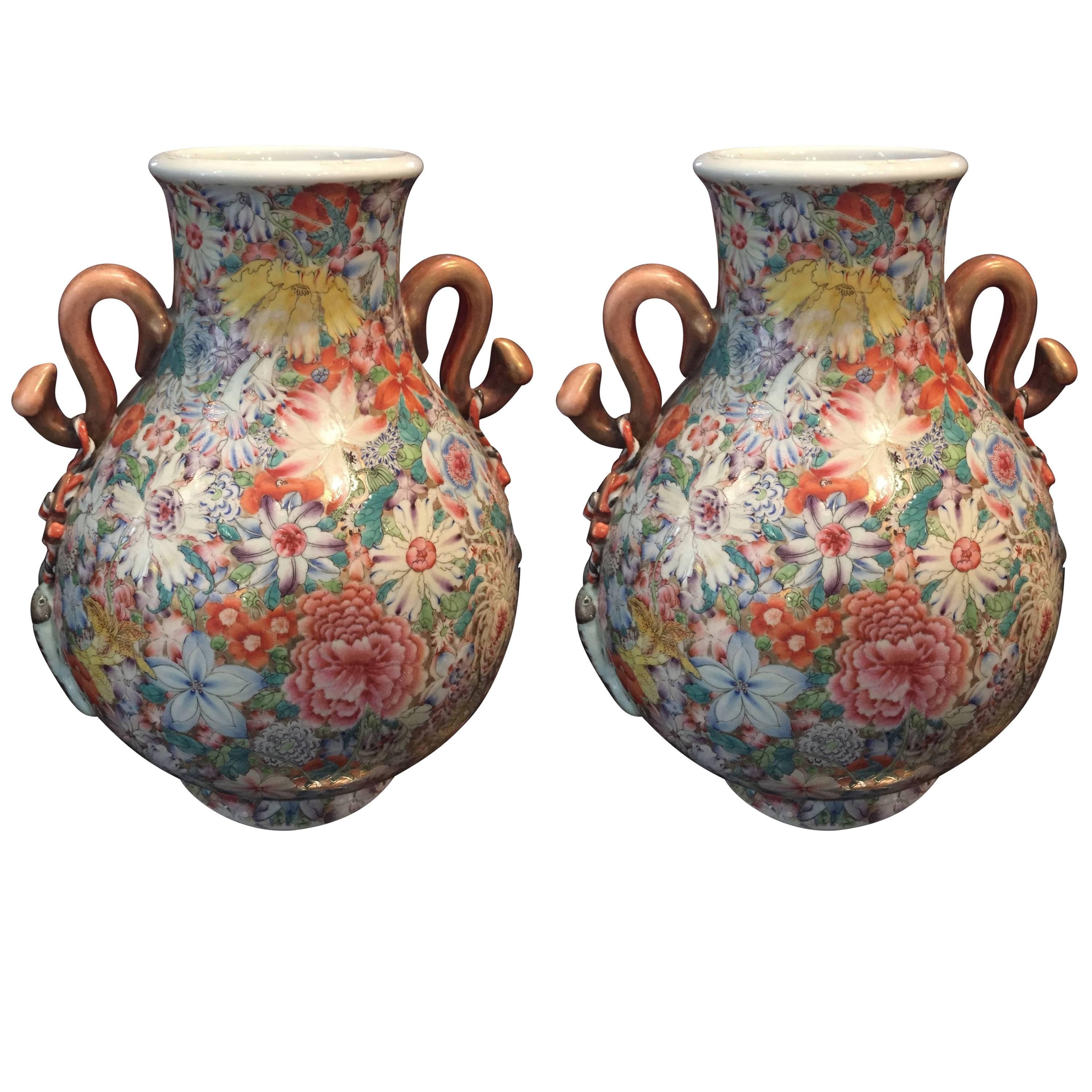 Qing Dynasty Famille Rose, 19th Century Pair of Vases