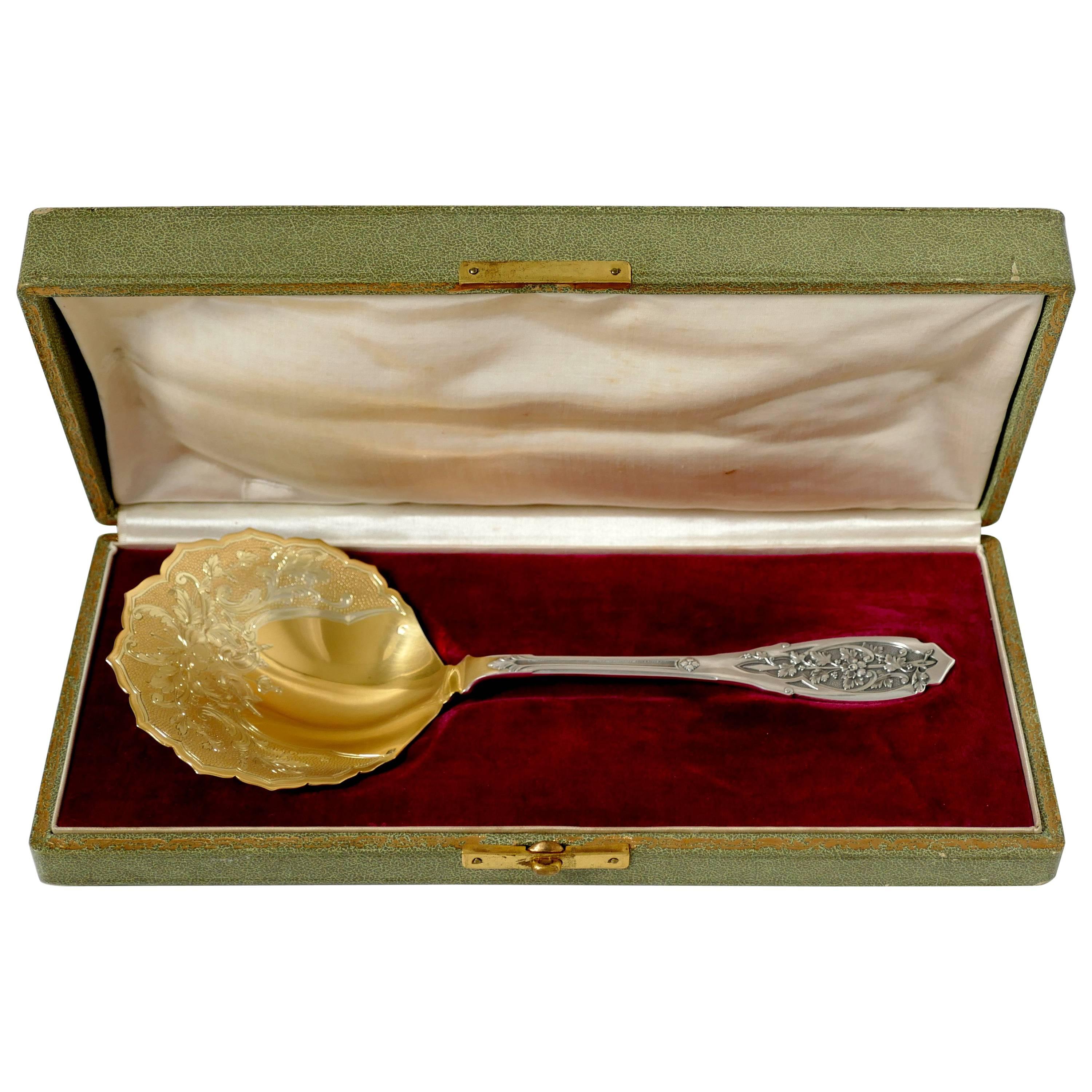 Puiforcat French Sterling Silver 18k Gold Strawberry Spoon, Original Box, Moderne For Sale
