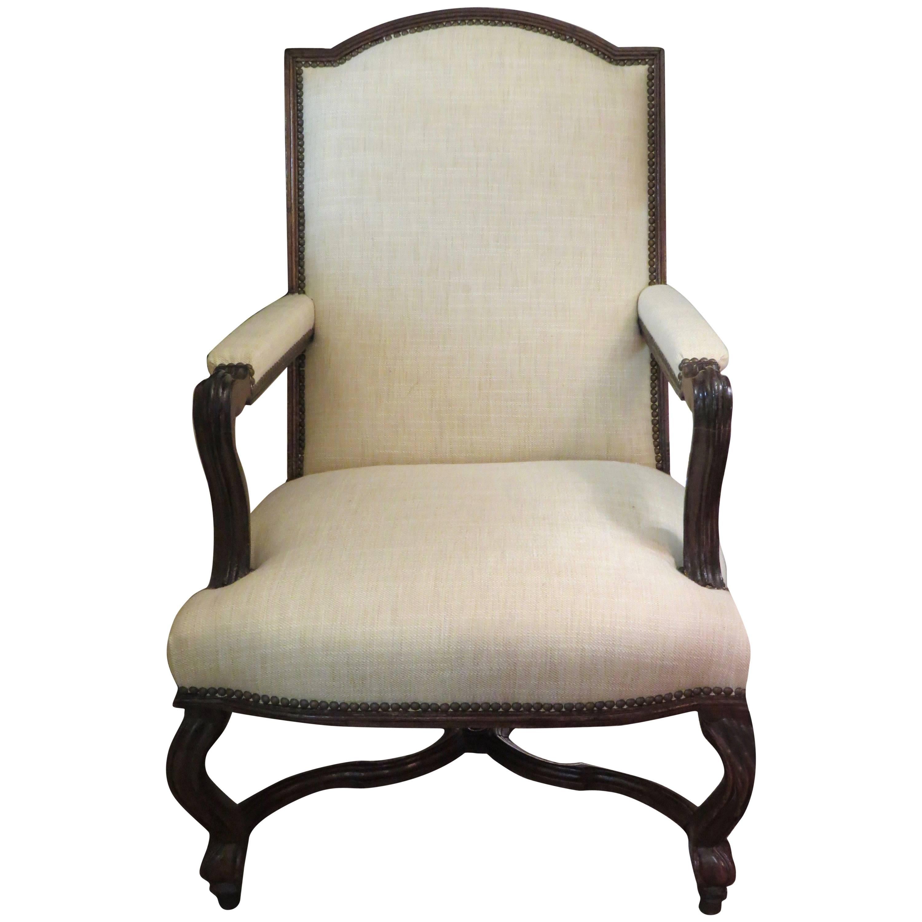 20th Century French Oak Bergère Upholstered in Ivory Linen For Sale
